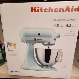 KITCHEN AID TILT-HEAD STAND MIXER